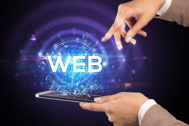 Kısaltmalı dokunmatik ekranın yakın plan görüntüsü.