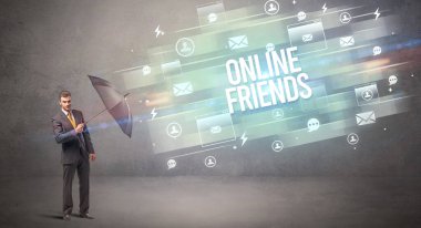 Şemsiyeyle savunma yapan iş adamı