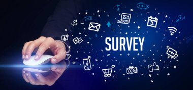 El ele tutuşan kablosuz çevre