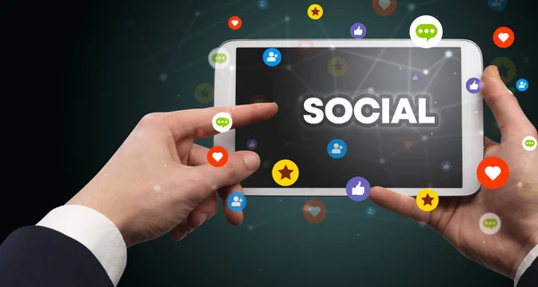 Close-up de um touchscreen, conceito de mídia social — Fotografia de Stock