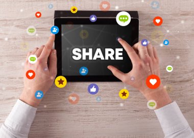 Dokunmatik ekran, sosyal medya konseptine yakın çekim