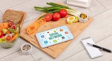 Sağlıklı Tablet Pc bileşimi, sosyal ağ kavramı