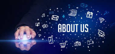 El ele tutuşan kablosuz çevre