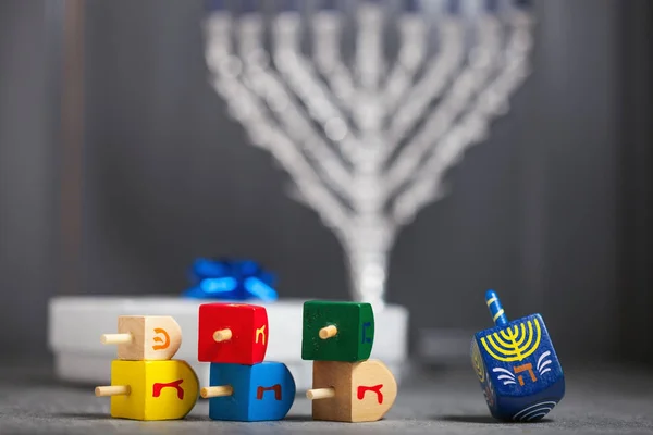 Die religiösen Symbole des jüdischen Feiertags Chanukka — Stockfoto