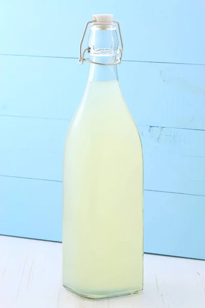 Heerlijk Voedzaam Biologische Limonade Vintage Fles Glas — Stockfoto