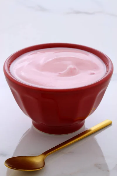 Delicioso Yogur Francés Estilo Natillas Con Toda Fruta Mezclada Interior —  Fotos de Stock