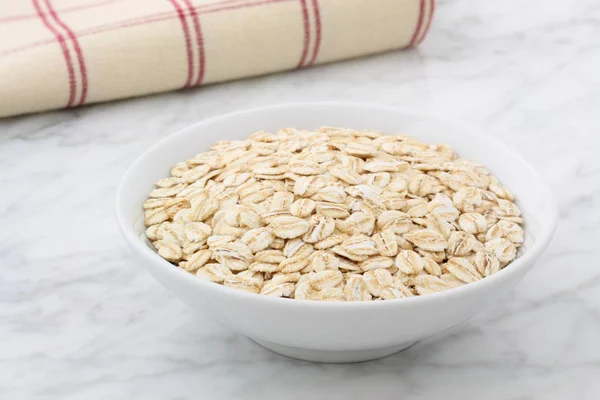 Organic Healthy Bunch Raw Oats — Stock Photo, Image