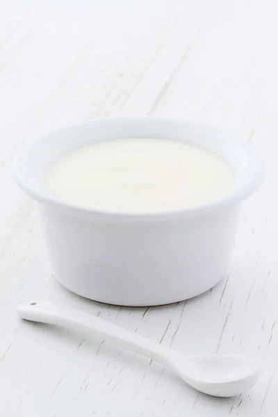 Deliciosa Taza Yogur Fresco Nutritivo Saludable Estilo Retro Vintage — Foto de Stock