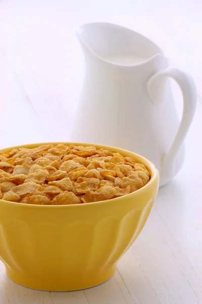 Смачний Поживний Сніданок Кукурудзяні Пластівці Ретро Вінтажному Стилі — стокове фото