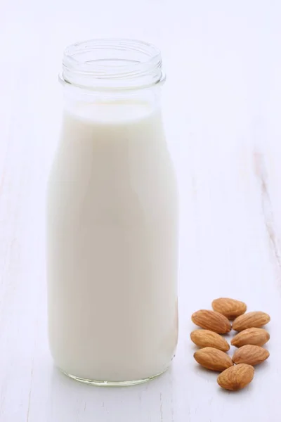 Délicieux Lait Frais Une Des Principales Sources Nutrition — Photo