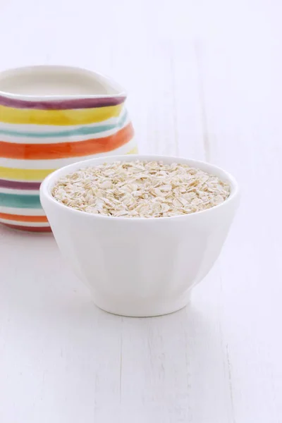 Delicious Nutritious Healthy Fresh Oats Vintage White Wood Setting — Stock Photo, Image