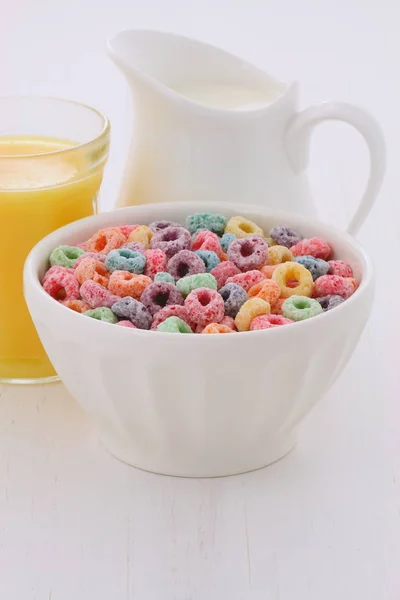 Deliciosa Nutritiva Bucles Cereales Con Jugo Naranja Orgánico Saludable — Foto de Stock