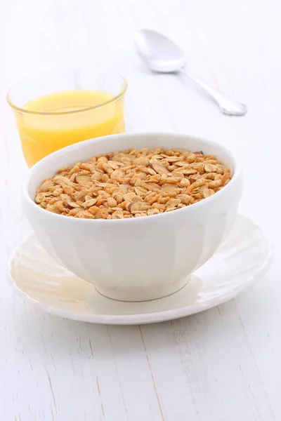 Delicious Nutritious Lightly Toasted Breakfast Muesli Granola Cereal — Stock Photo, Image