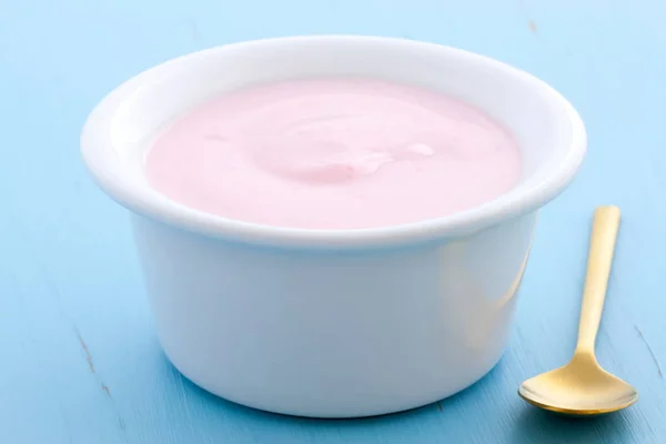 Deilig Fransk Yoghurt Med All Frukten Blandet Prosessen Vintage Retro – stockfoto