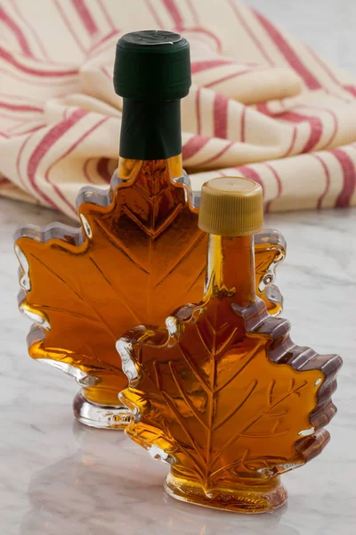 Natural Organic Delicious Maple Syrup Sweet Delicate Taste — Stock Photo, Image