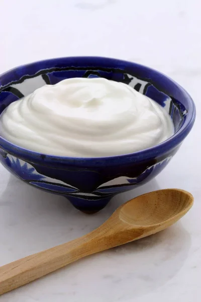 Finom Sour Cream Egy Hagyományos Összetevő Franciaországban Oroszországban Kelet Európai — Stock Fotó