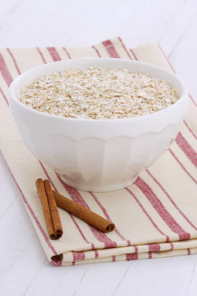 Delicious Nutritious Healthy Fresh Oats Vintage White Wood Setting — Stock Photo, Image