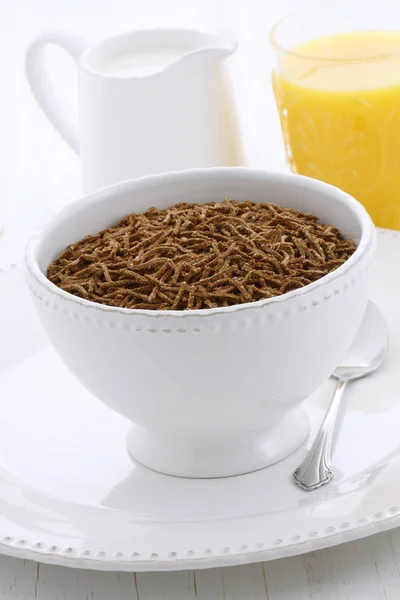 Healthy Delicious Wheat Bran Cereal Breakfast — Stock Photo, Image