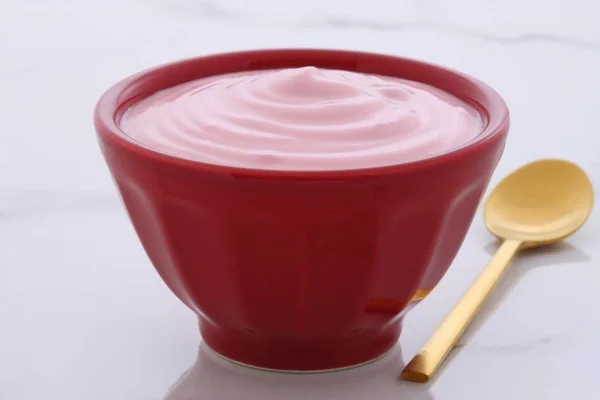 Delicious Slow Churned Greek Strawberry Yogurt Lots Fruit Protein Perfect — Stock Photo, Image