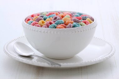 lezzetli ve besleyici Tahıl döngüler çocuklar