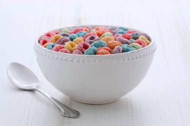 lezzetli ve besleyici Tahıl döngüler çocuklar