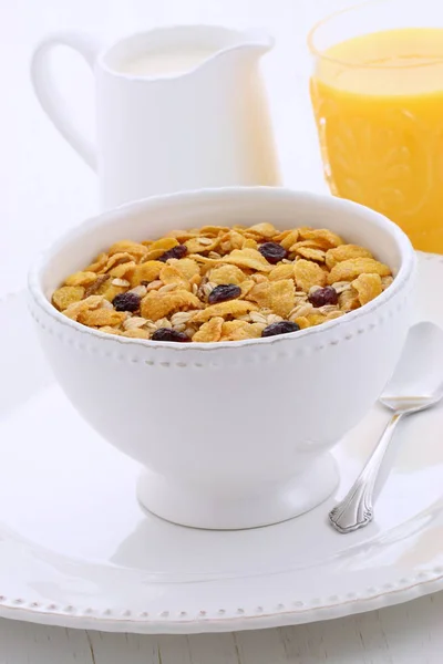 Smaczne Pożywne Śniadanie Lekko Tosty Musli Lub Granola Zbóż Vintage — Zdjęcie stockowe