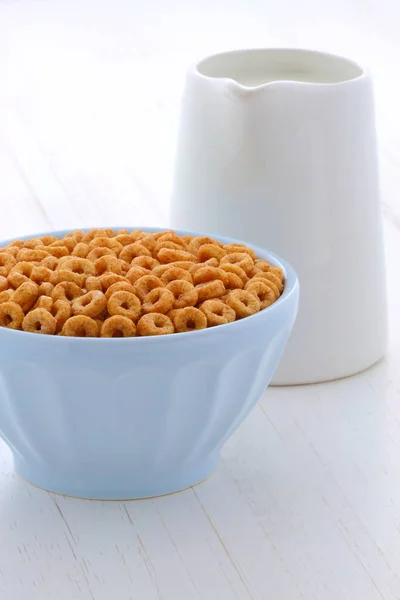 Delicious Nutritious Lightly Toasted Breakfast Honey Nuts Cereal Loops Vintage — Stock Photo, Image