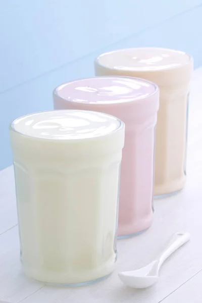 Yogurt Fresco Delizioso Nutriente Sano Legno Vintage — Foto Stock