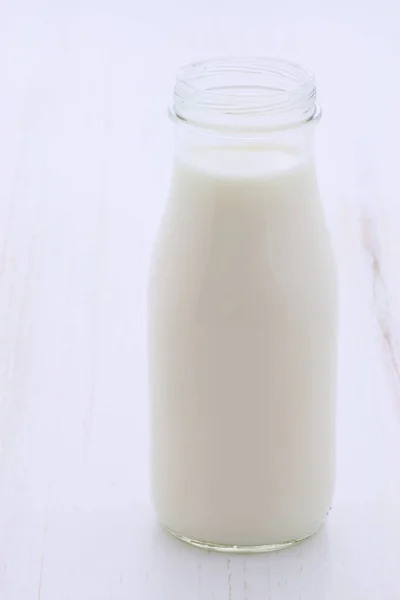 Köstliche Frische Milch Eine Der Hauptnahrungsquellen — Stockfoto
