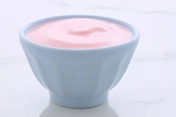 Delicious slow churned Greek strawberry yogurt, with lots of fruit and protein. Perfect for your weight loss program.