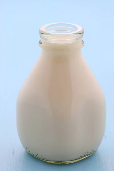 Pyszne Świeże Mleko Vintage Styl — Zdjęcie stockowe