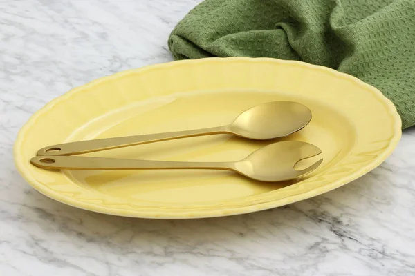 Trendy serving platter — Stock Photo, Image