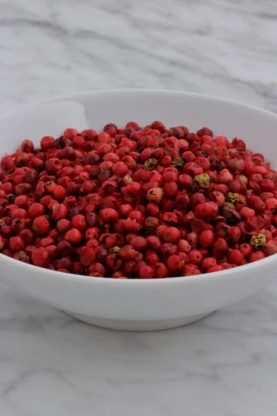 Fruta de pimienta rosa — Foto de Stock