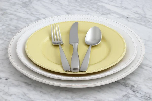 Elegant and practical dinnerware