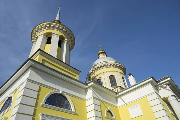 La iglesia de la Trinidad en Berdychiv — Foto de Stock