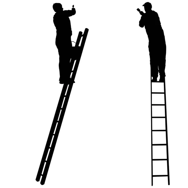 Trabalhador silhueta subindo a escada em fundo branco —  Vetores de Stock