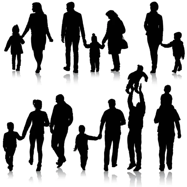 Set silhouette di famiglia felice su uno sfondo bianco — Vettoriale Stock