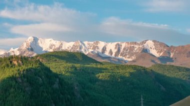 Zaman sukut manzara Altay Dağları Sibirya, Rusya Federasyonu.