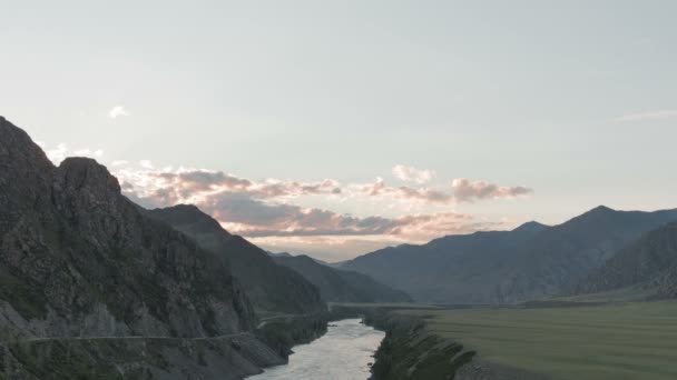 Čas Kola Vlny Spreje Pěny Řeka Katun Horách Altaj Sibiř — Stock video