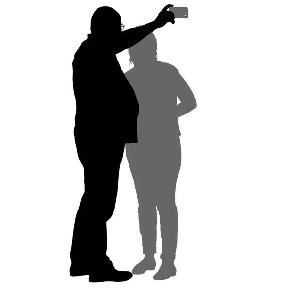 Siluetleri erkek ve kadın selfie smartphone ile beyaz zemin üzerine alarak — Stok Vektör