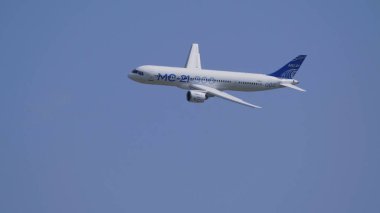 Moskova Rusya Zhukovsky Havaalanı 31 Ağustos 2019: Irkut MS-21 yeni Rus sivil uçağı Uluslararası Havacılık Salonu MAKS-2019