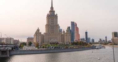 Ukrayna otel Stalin dönemi kule binası