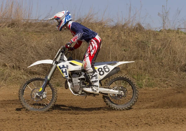 MOSCOW - JUNHO 4: Motociclista no Campeonato Europeu de Motos — Fotografia de Stock