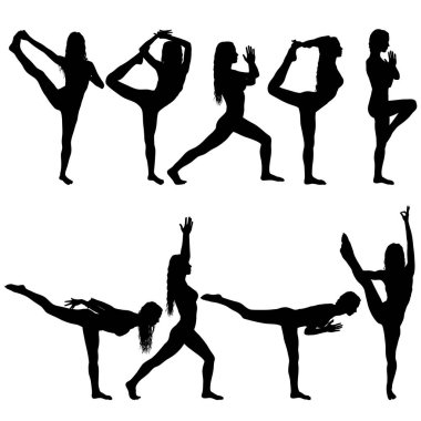Siluet kızı yoga sınıfında beyaz arka planda poz ver.