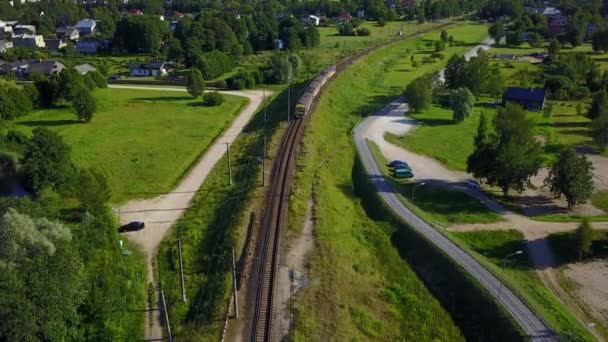 Gauja Fluss Eisenbahnbrücke Lettland Antenne Drohne Draufsicht Uhd Video — Stockvideo