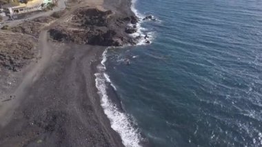 Tenerife Adası kanarya İspanya Atlantik Okyanusu dron üstten görünüm 4k Uhd video havadan görünümü