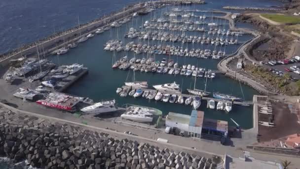 鸟瞰港特内里费岛加那利群岛西班牙无人机顶部查看 Uhd — 图库视频影像