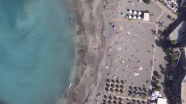 Tenerife Adası kanarya İspanya Atlantik Okyanusu dron üstten görünüm 4k Uhd video havadan görünümü