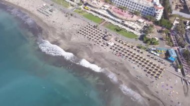 Tenerife Adası kanarya İspanya Atlantik Okyanusu dron üstten görünüm 4k Uhd video havadan görünümü