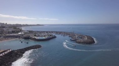Tenerife Adası kanarya İspanya Atlantik Okyanusu dron üstten görünüm 4k Uhd video havadan görünümü